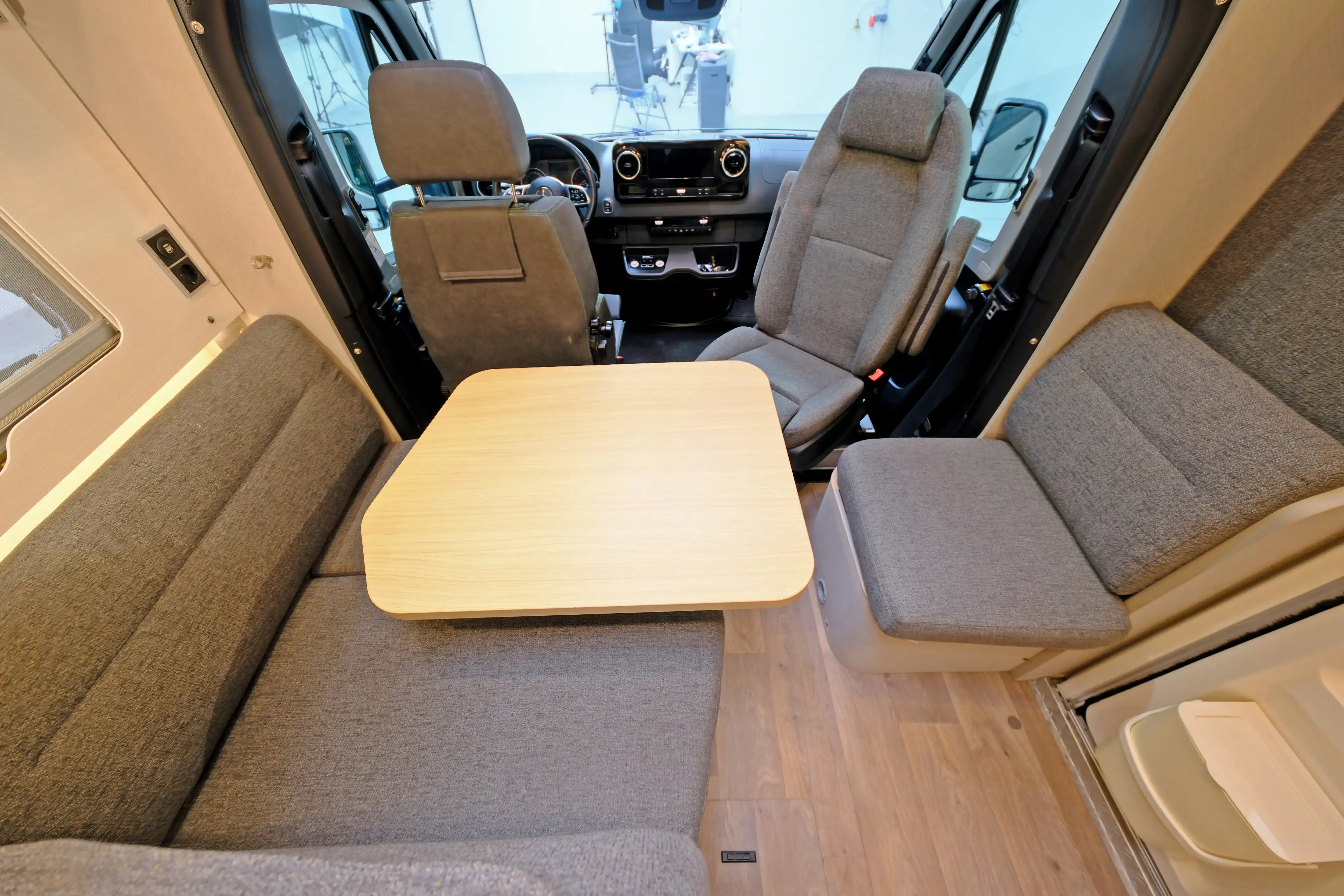 HYMER-ERIBA Tramp 585 S - Ansicht 7